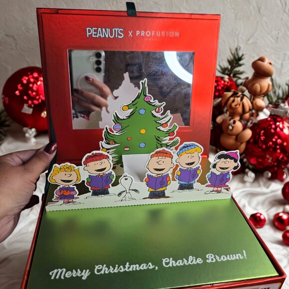 Peanuts X Profusion Cosmetics Holiday Vanity Set Pop Up Mirror, Palette, Liner - Picture 8 of 9